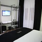 Dark Boutique Hotel 4*