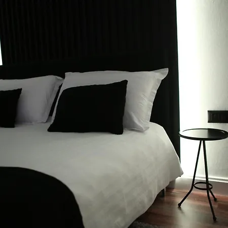 Dark Boutique 4* Shkozë