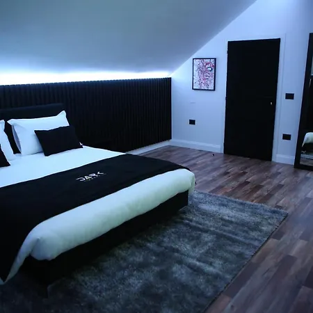Dark Boutique Hotel Tirana