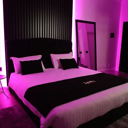 Dark Boutique Hotel Shkoze (Tirana)