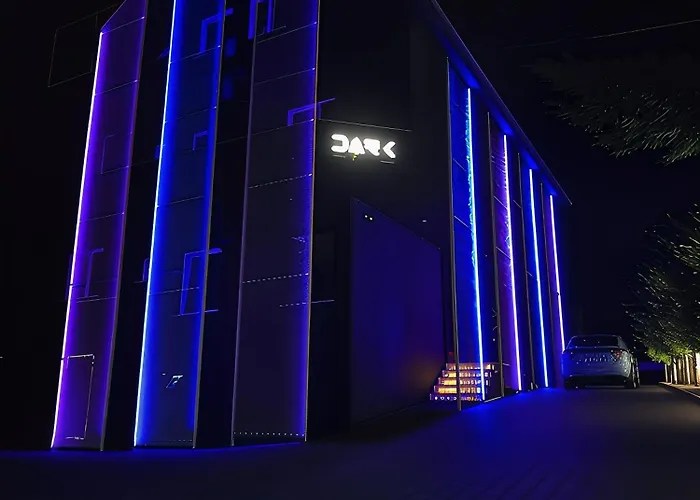Otel Dark Boutique Shkoze (Tirana)