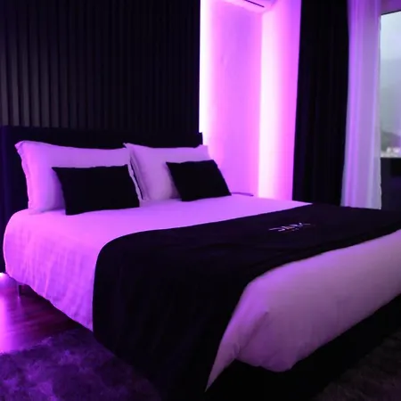 Dark Boutique 4* Shkoze (Tirana)