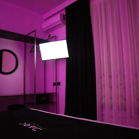 Dark Boutique 4*